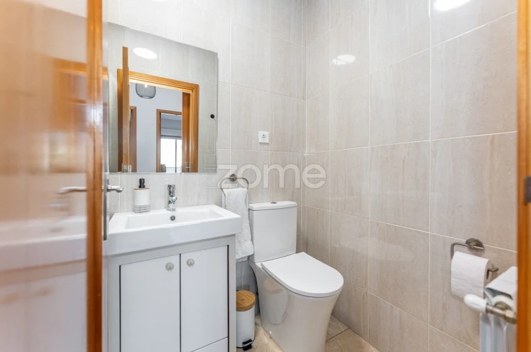 Apartamento T3 para Venda em Anta e Guetim Foto 24