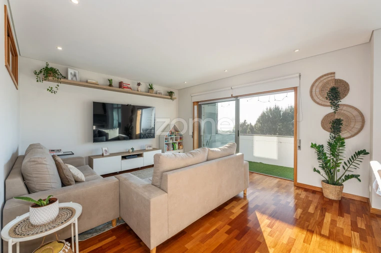 Apartamento T3 para Venda em Anta e Guetim Foto 2