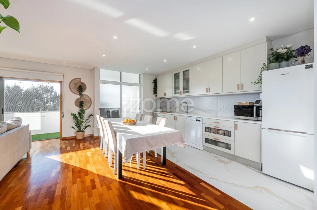 Apartamento T3 para Venda em Anta e Guetim Foto 6