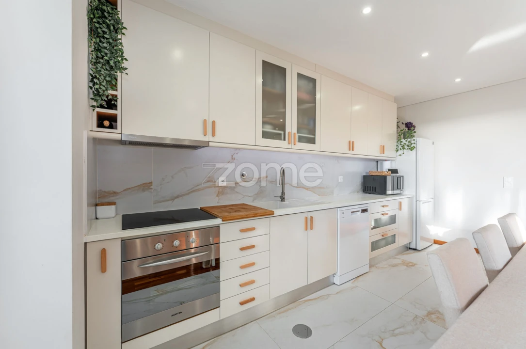 Apartamento T3 para Venda em Anta e Guetim Foto 8