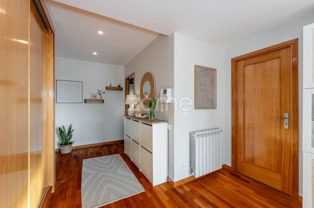 Apartamento T3 para Venda em Anta e Guetim Foto 11