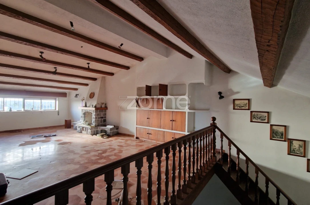 Moradia T4 para Venda em Chancelaria Foto 21