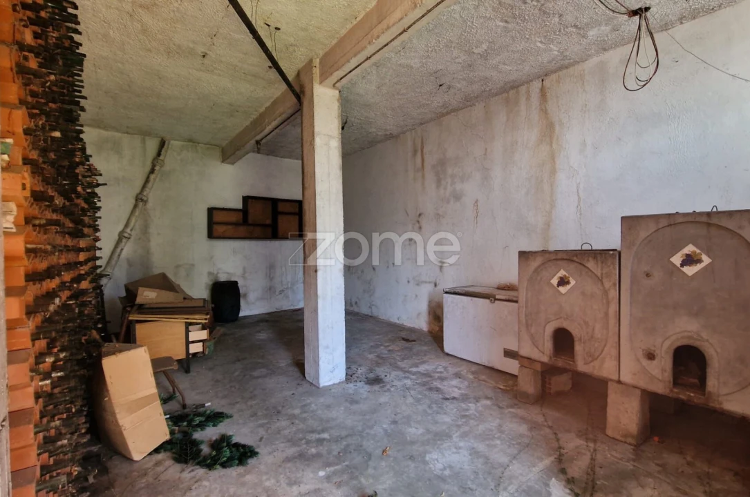 Moradia T4 para Venda em Chancelaria Foto 33