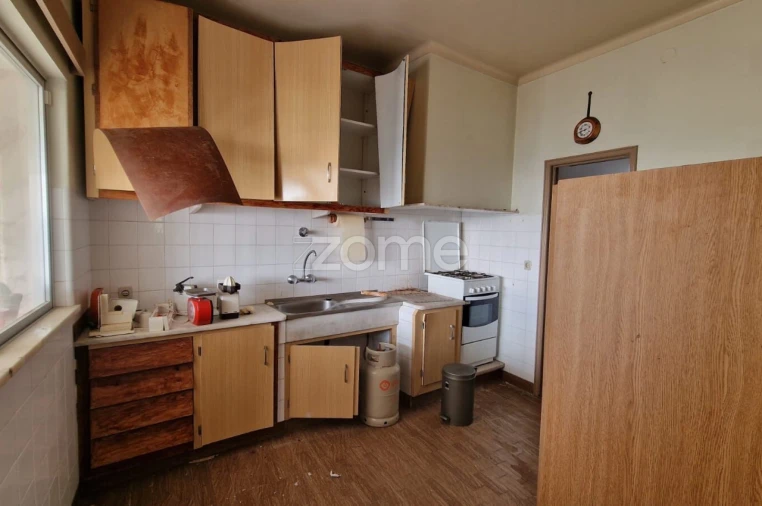 Moradia T4 para Venda em Chancelaria Foto 15