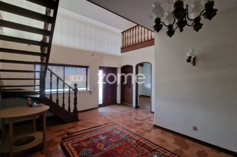 Moradia T4 para Venda em Chancelaria Foto 19