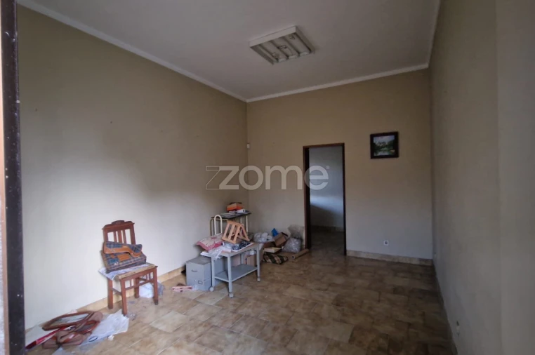 Moradia T4 para Venda em Chancelaria Foto 34