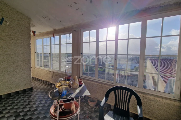 Moradia T4 para Venda em Chancelaria Foto 9