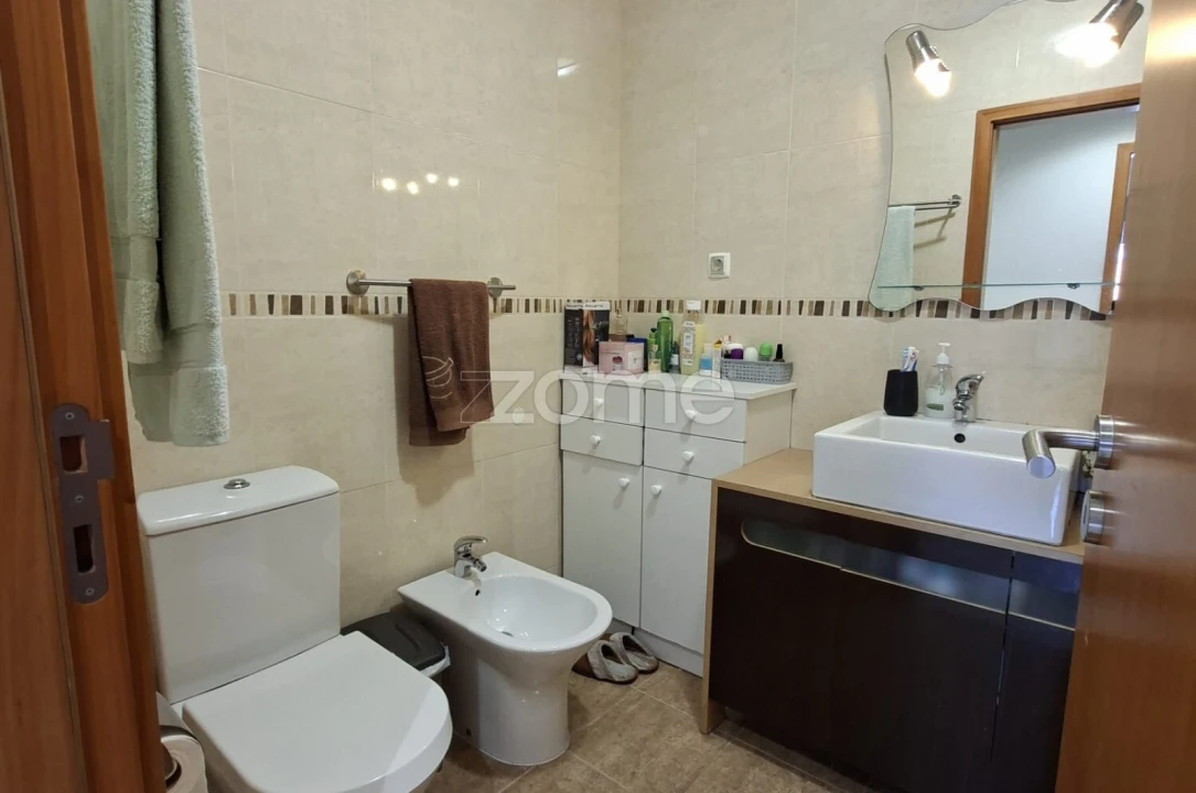 Apartamento T3 para Venda em Arganil Foto 8