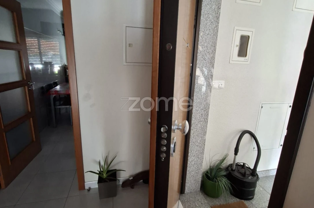 Apartamento T3 para Venda em Arganil Foto 16