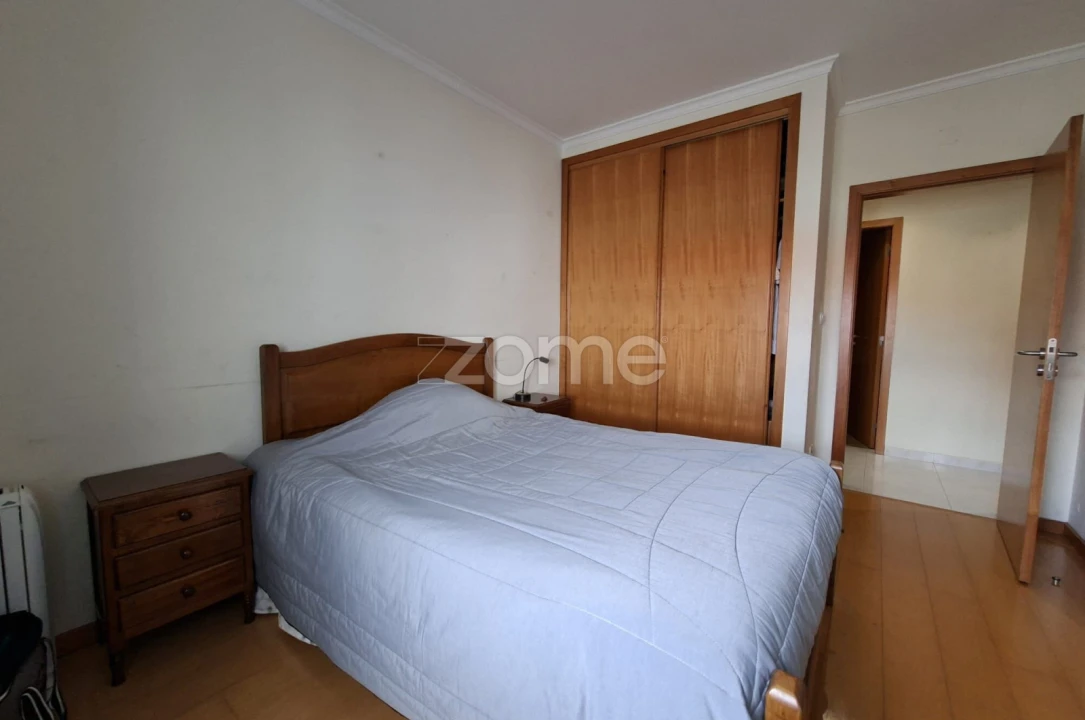 Apartamento T3 para Venda em Arganil Foto 11