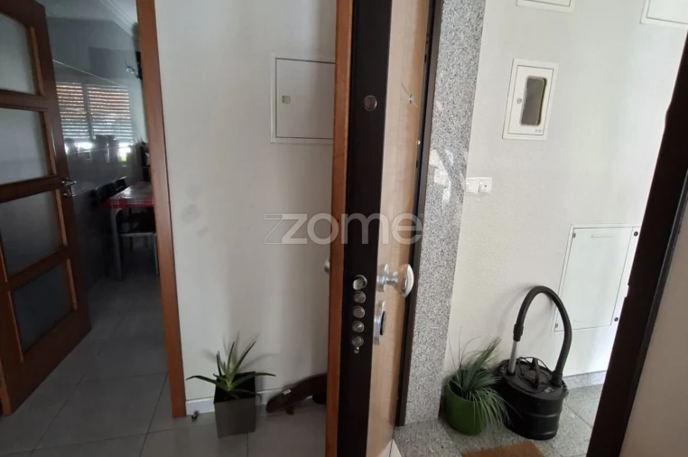 Apartamento T3 para Venda em Arganil Foto 16