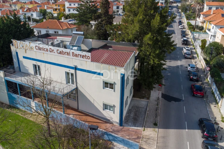 Prédio para Venda em Algés, Linda-A-Velha e Cruz Quebrada-Dafundo Foto 17