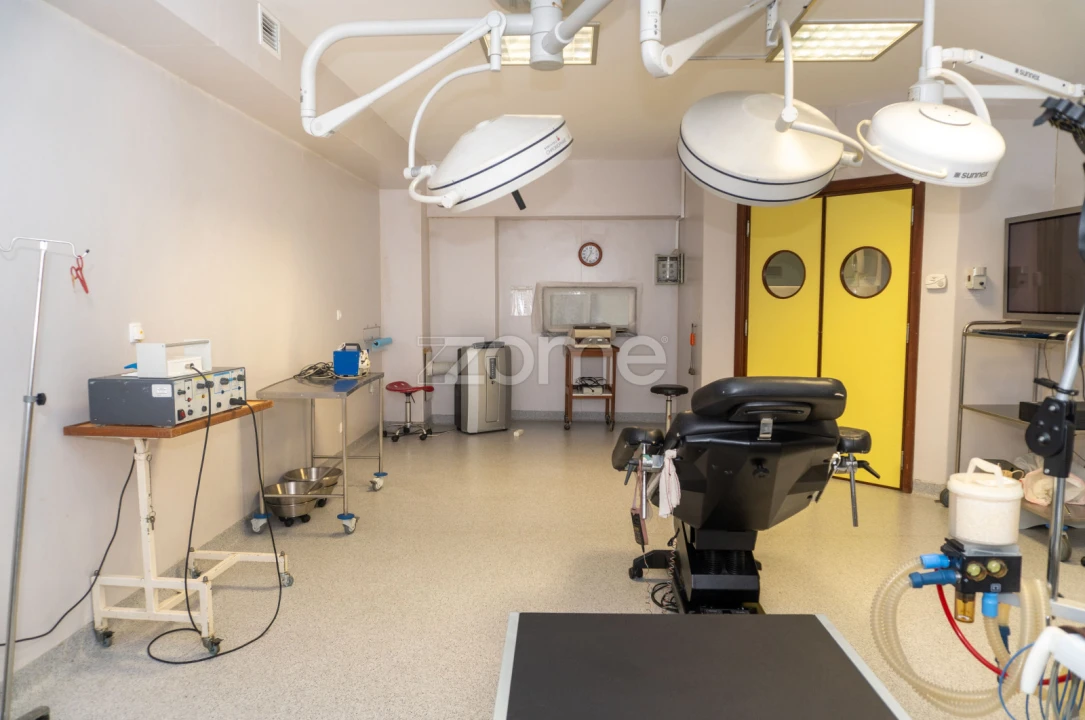 Prédio para Venda em Algés, Linda-A-Velha e Cruz Quebrada-Dafundo Foto 18