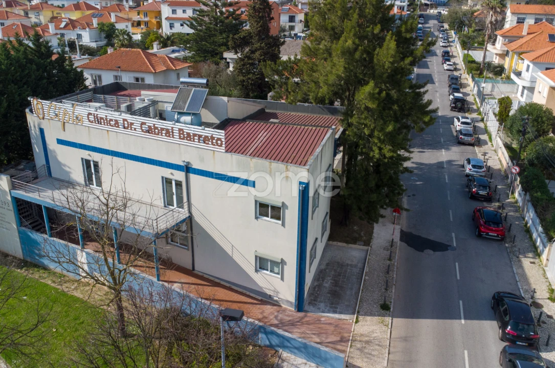 Prédio para Venda em Algés, Linda-A-Velha e Cruz Quebrada-Dafundo Foto 17