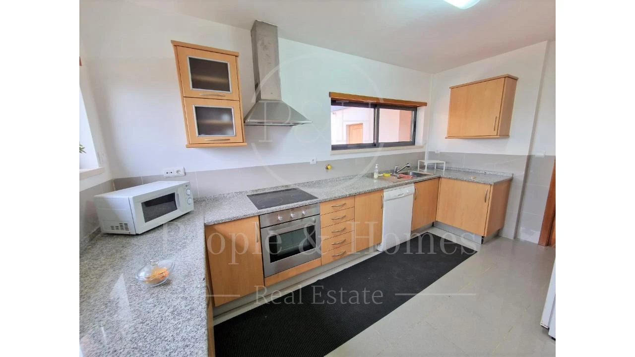Moradia T3 para Arrendamento em Ericeira Foto 13