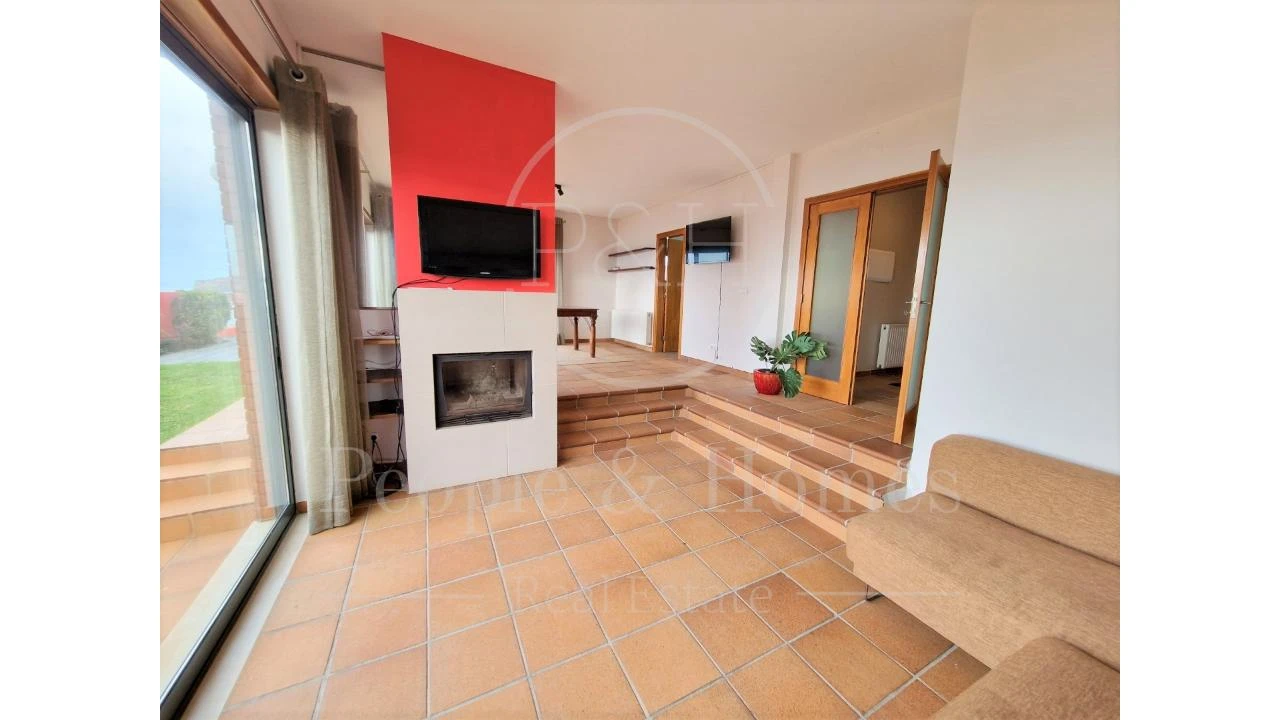 Moradia T3 para Arrendamento em Ericeira Foto 9