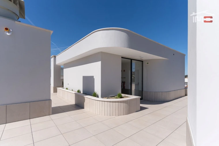 Apartamento T3 para Arrendamento em Fatima Foto 28