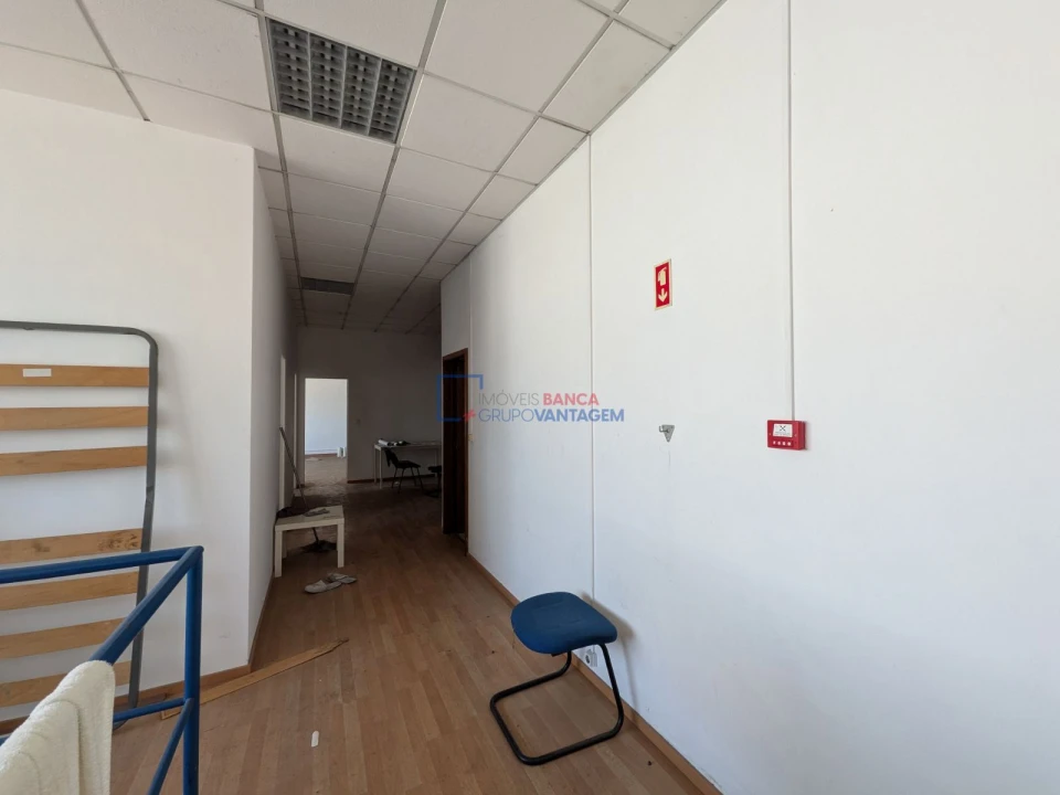 Armazém para Venda em Alverca do Ribatejo e Sobralinho Foto 6