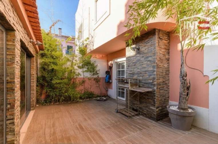 Moradia T3 para Venda em Atalaia e Alto Estanqueiro-Jardia Foto 6