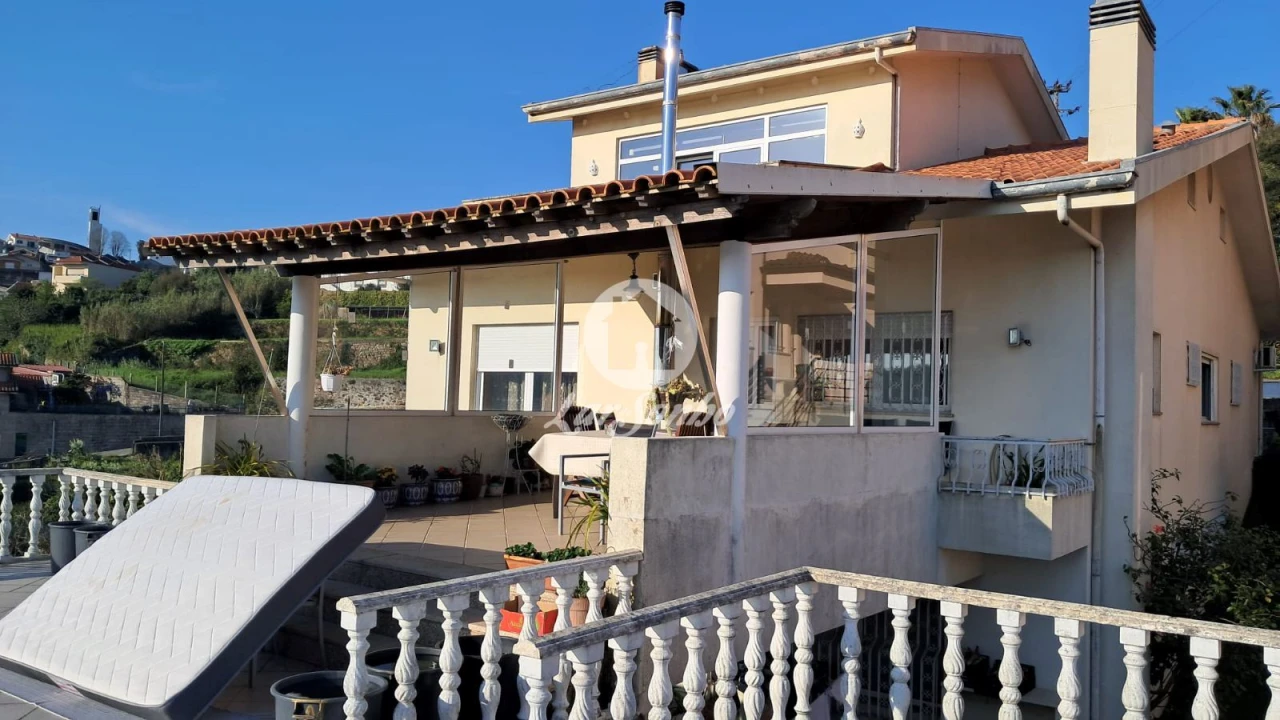 Moradia T3 para Venda em Gondomar (São Cosme), Valbom e Jovim Foto 35