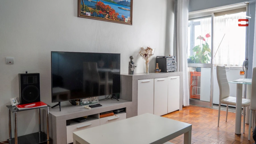 Apartamento T3 para Venda em Seixal, Arrentela e Aldeia de Paio Pires Foto 8