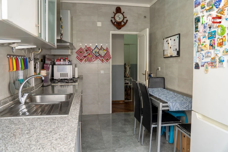 Apartamento T3 para Venda em Seixal, Arrentela e Aldeia de Paio Pires Foto 4