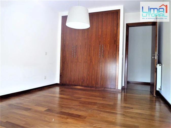 Apartamento T2 para Arrendamento em Leiria, Pousos, Barreira e Cortes Foto 14