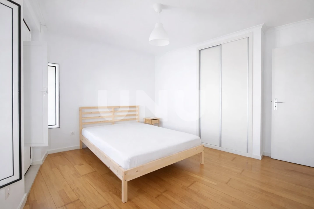 Apartamento T2 para Arrendamento em Vila Franca de Xira Foto 8