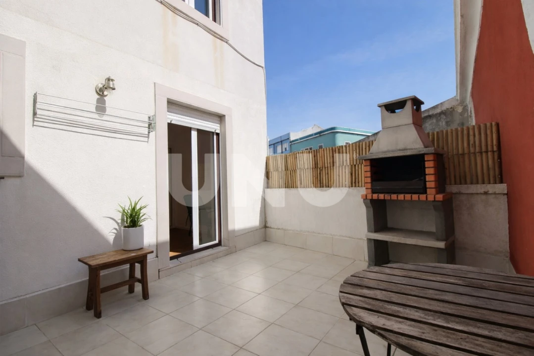 Apartamento T2 para Arrendamento em Vila Franca de Xira Foto 14