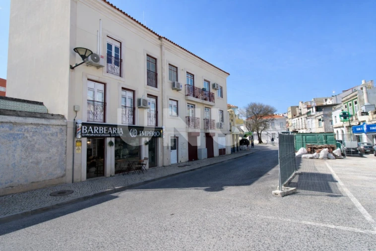 Apartamento T2 para Arrendamento em Vila Franca de Xira Foto 16