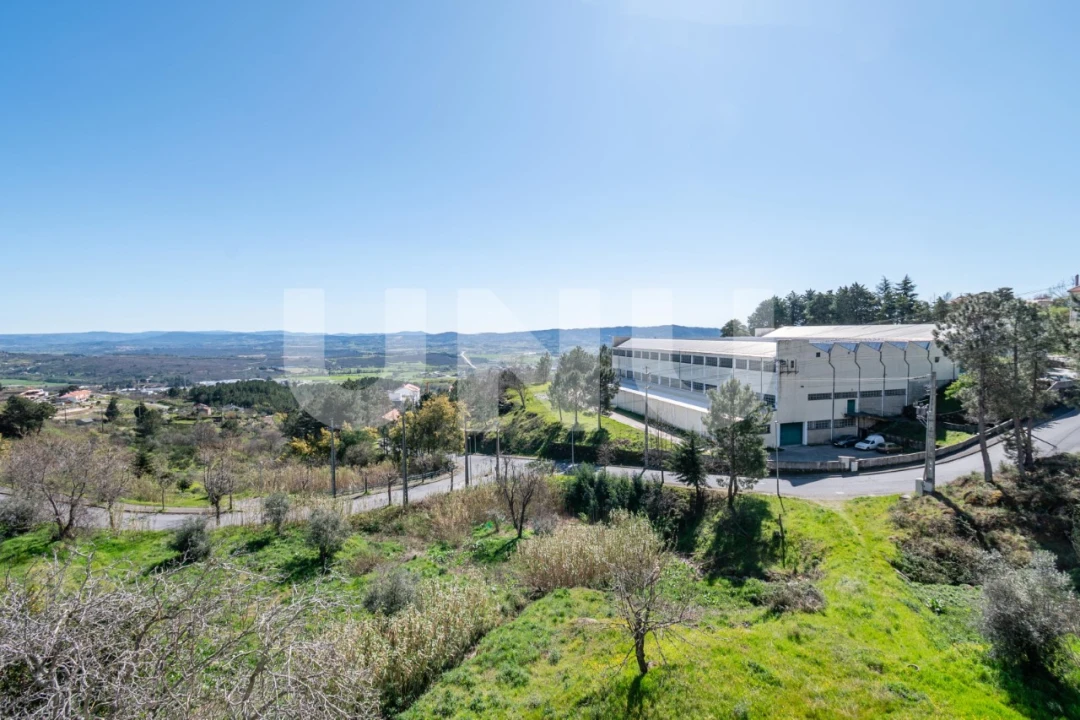 Apartamento T3 para Venda em Cantar-Galo e Vila do Carvalho Foto 28