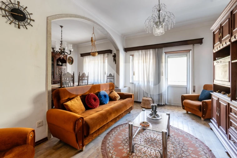 Apartamento T3 para Venda em Cantar-Galo e Vila do Carvalho Foto 3