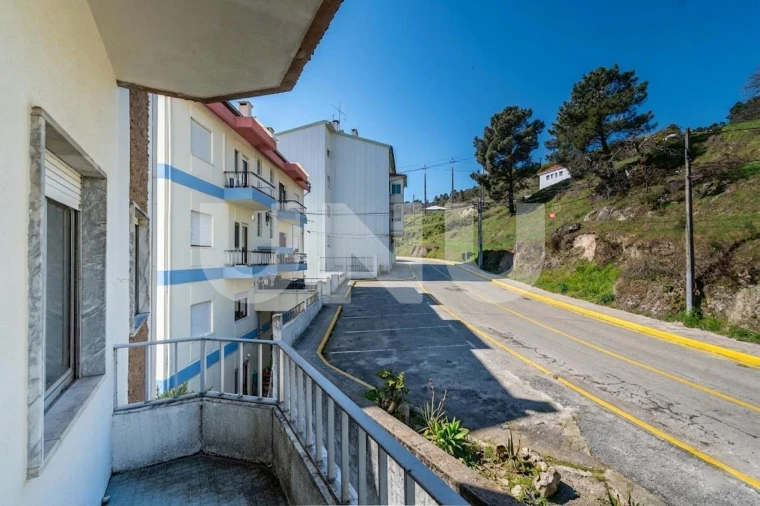 Apartamento T3 para Venda em Cantar-Galo e Vila do Carvalho Foto 6