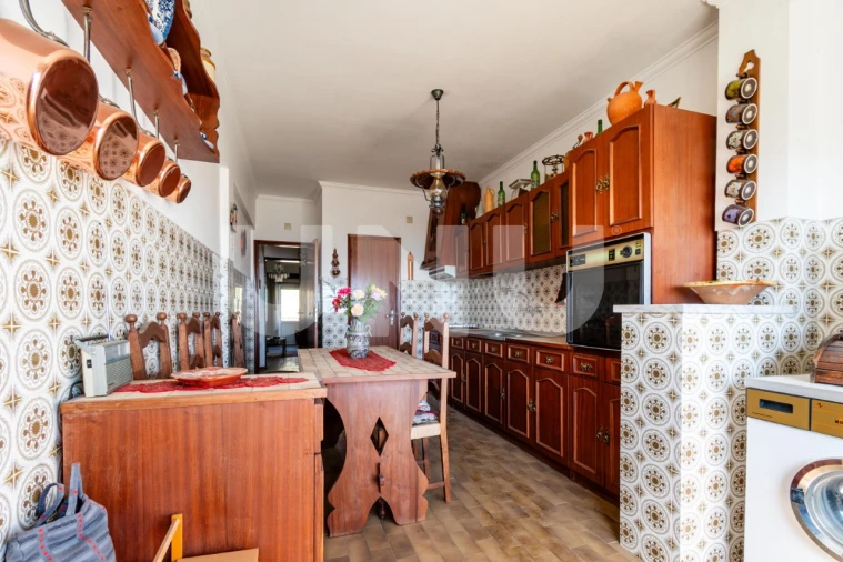 Apartamento T3 para Venda em Cantar-Galo e Vila do Carvalho Foto 17