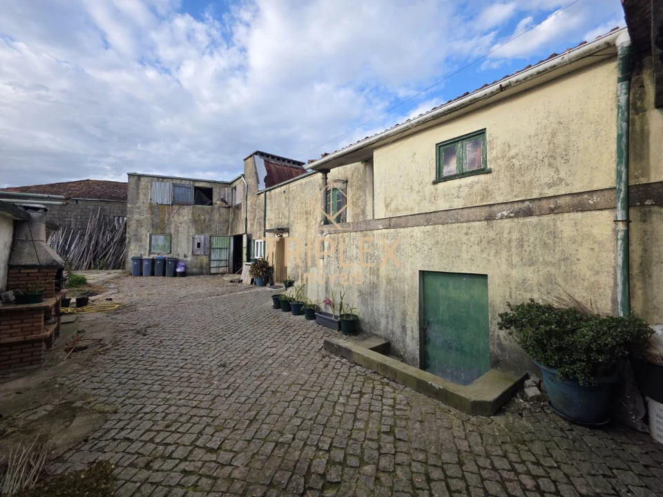 Quinta T2 para Venda em Moreira Foto 2