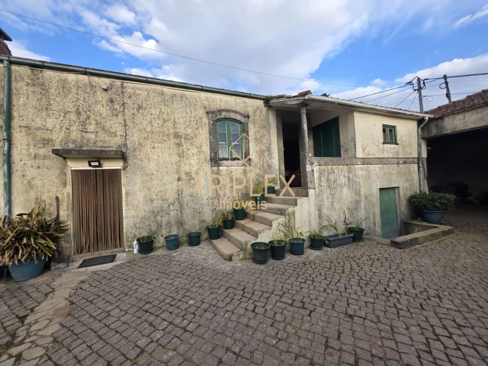 Quinta T2 para Venda em Moreira Foto 1