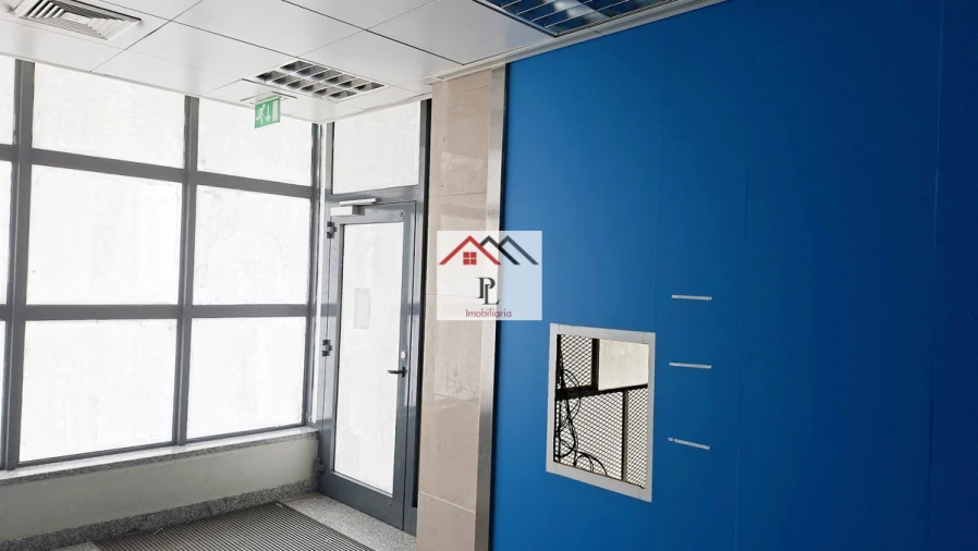 Loja para Venda em Poiares (Santo Andre) Foto 3