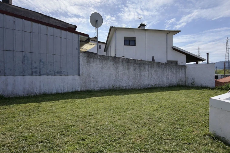 Moradia T2 para Venda em Vila Nova do Campo Foto 22