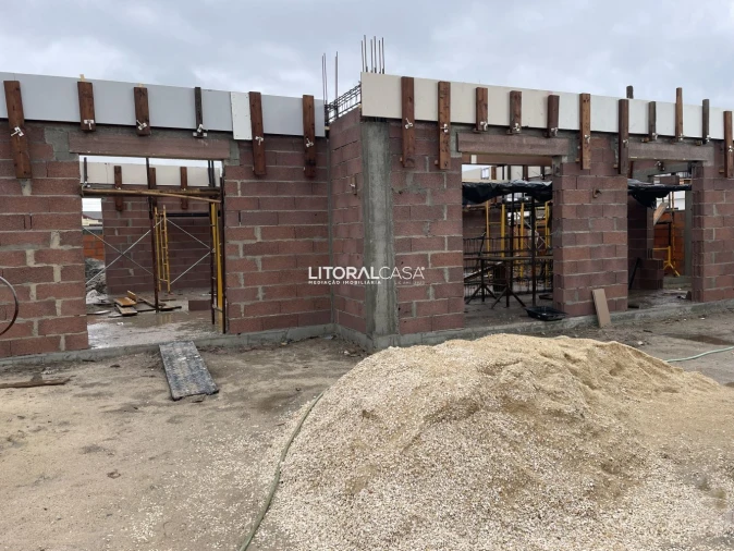 Moradia T3 para Venda em Carapelhos Foto 1