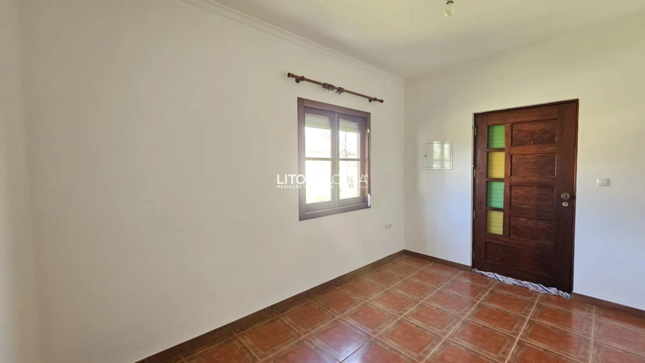 Moradia T2 para Venda em Eixo e Eirol Foto 16