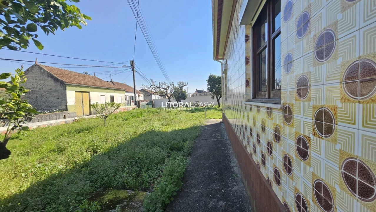 Moradia T2 para Venda em Eixo e Eirol Foto 5