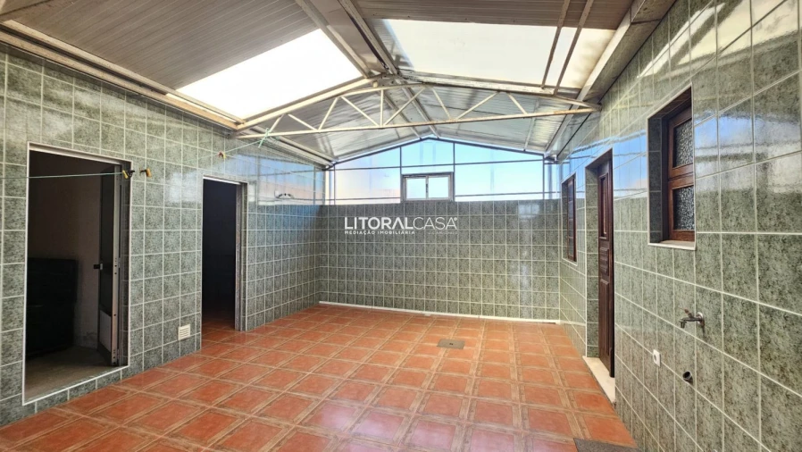 Moradia T2 para Venda em Eixo e Eirol Foto 7