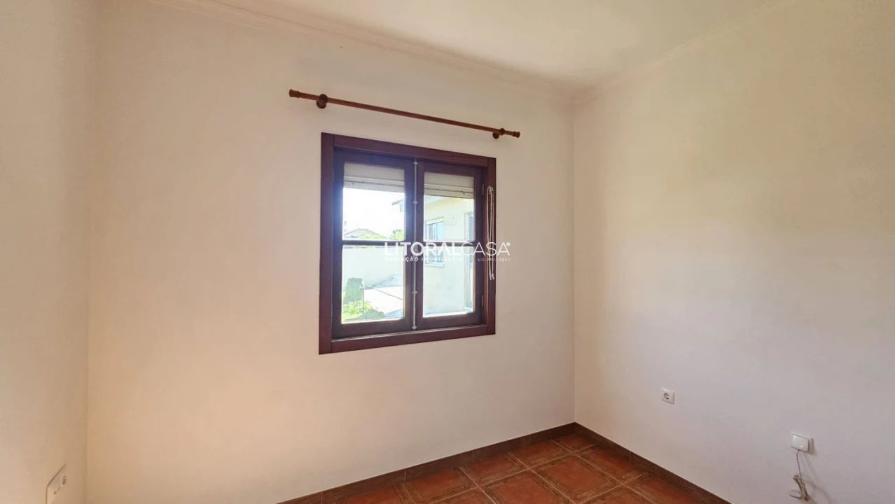 Moradia T2 para Venda em Eixo e Eirol Foto 20