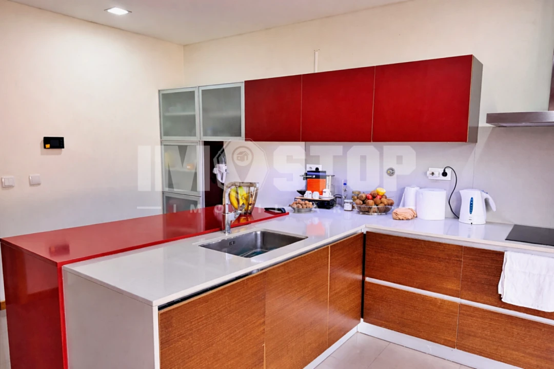 Moradia T4 para Venda em Branca Foto 8