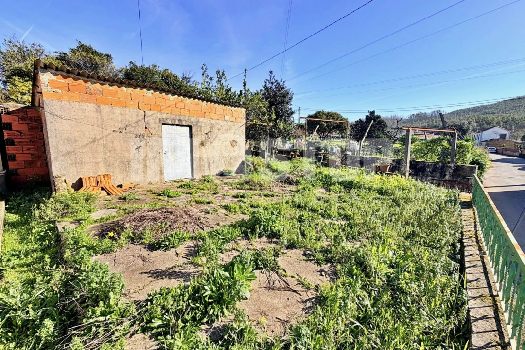 Moradia T3 para Venda em Pinheiro da Bemposta, Travanca e Palmaz Foto 1