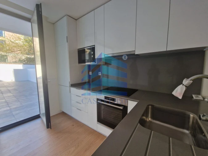 Apartamento T1 para Venda em Glória e Vera Cruz Foto 2