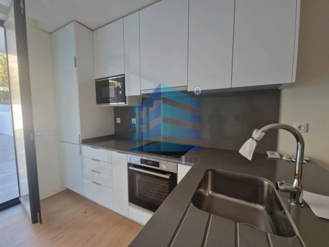 Apartamento T1 para Venda em Glória e Vera Cruz Foto 8