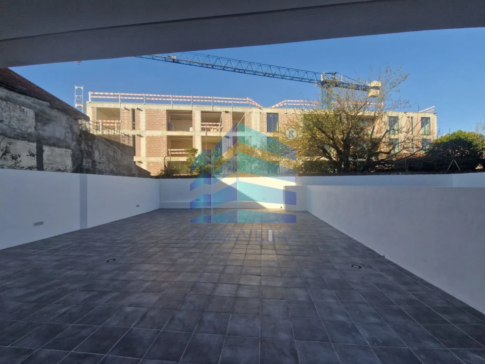 Apartamento T1 para Venda em Glória e Vera Cruz Foto 4