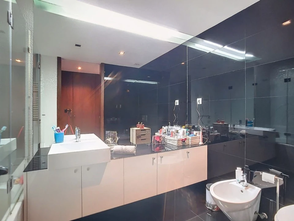 Apartamento T3 para Arrendamento em Cidade da Maia Foto 18