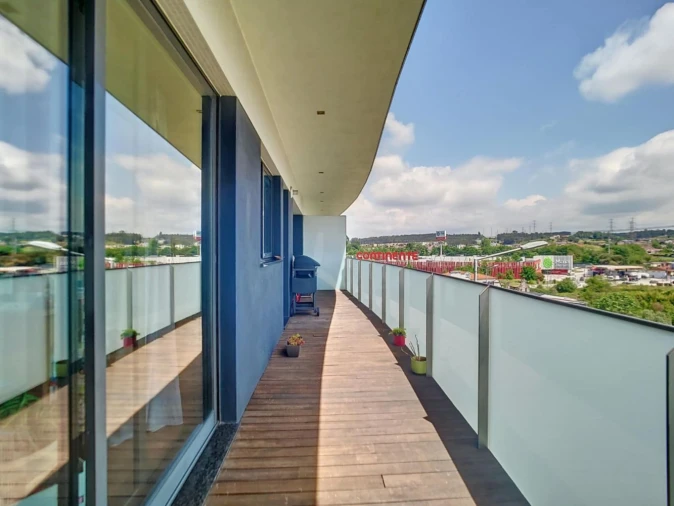 Apartamento T3 para Arrendamento em Cidade da Maia Foto 8
